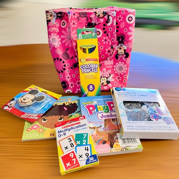 Handmade Minnie Mouse Fun Activity Tote Bag - Picture 1 of 6